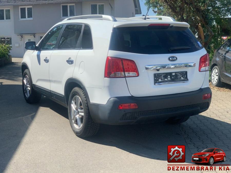 Alternator kia sorento 2013