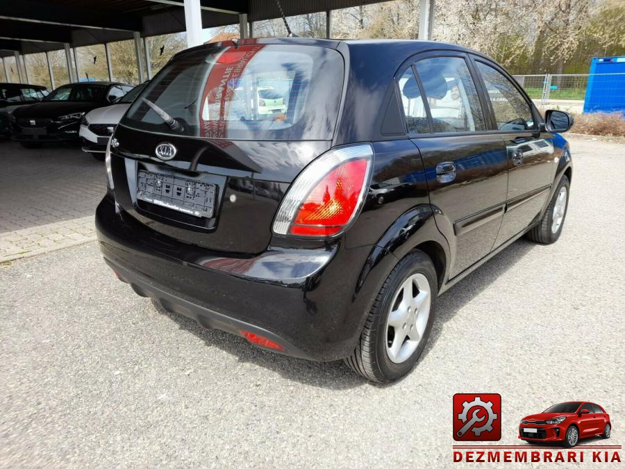 Baie ulei kia rio 2005