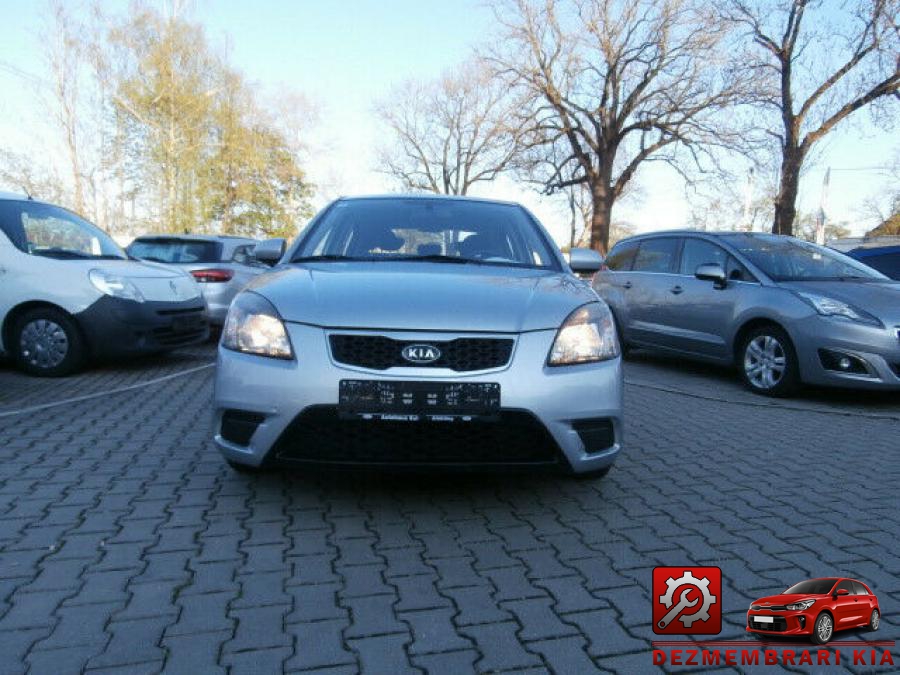 Vas lichid servodirectie kia rio 2010